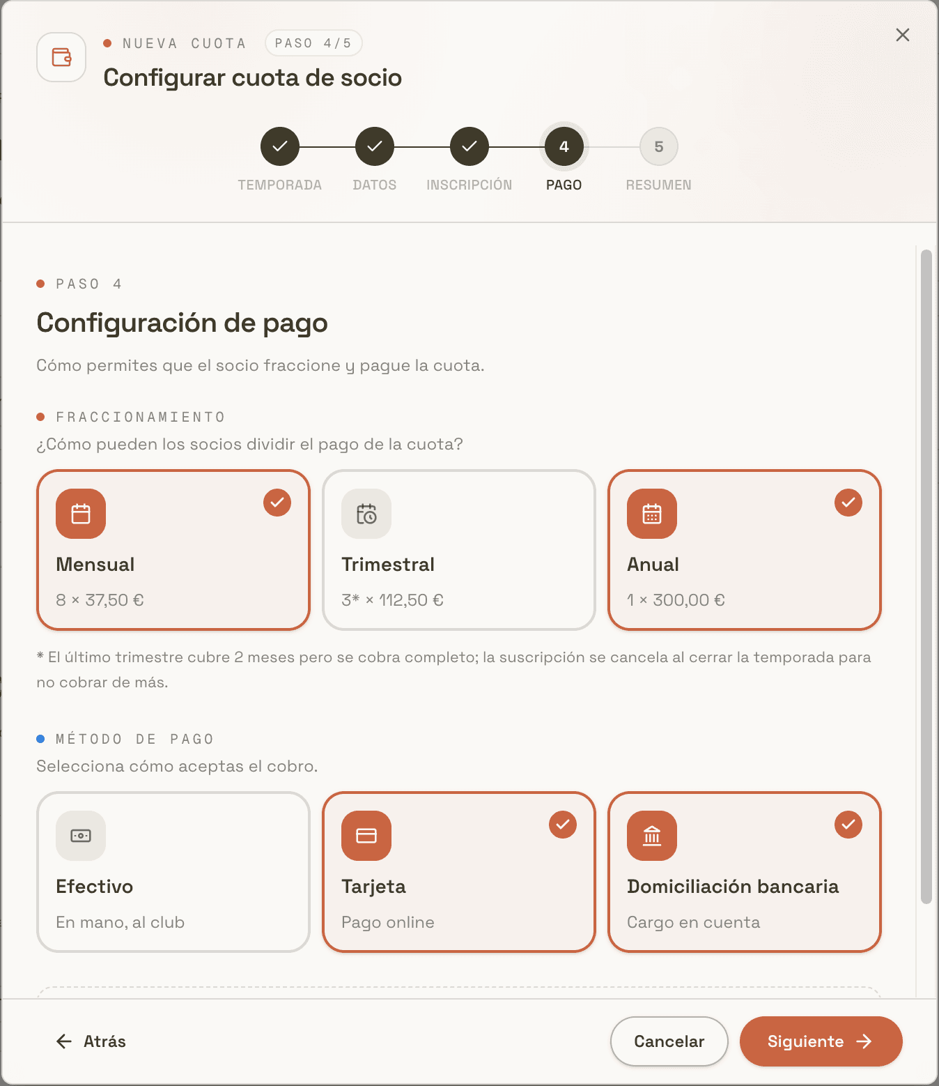 Asistente de creación de cuota en Klubero con el fraccionamiento mensual, trimestral y anual